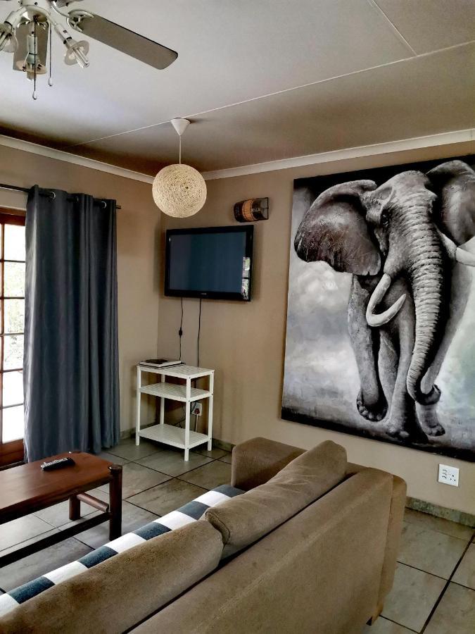 Lion King Villa Marloth Park Luaran gambar