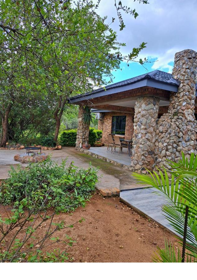 Lion King Villa Marloth Park Luaran gambar